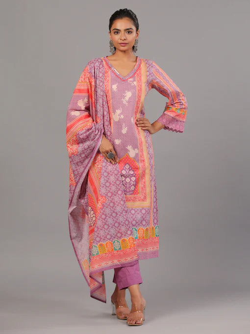 Office-Perfect: Kurti & Trousers Looks for Professionals