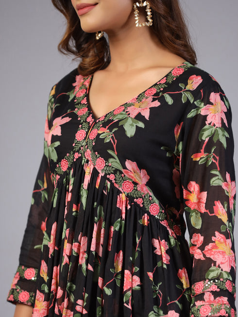 Amchoor Black Floral Printed Long Kurti Set