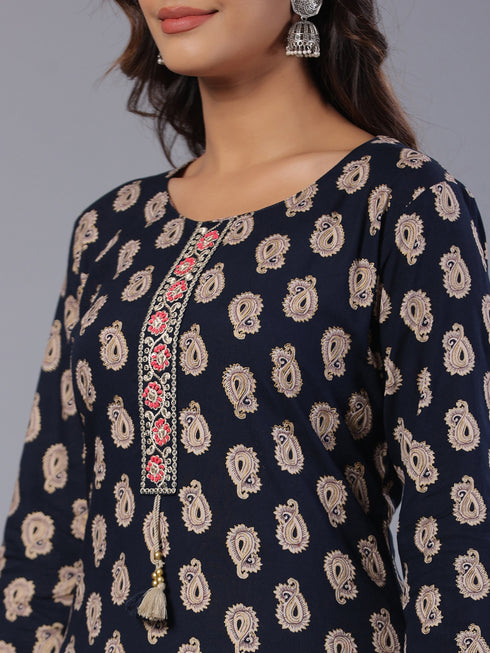 Amchoor Navy Paisley Print Kurti