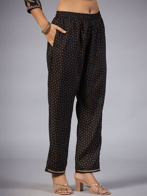 Amchoor Black Embroidered Printed Kurti Set