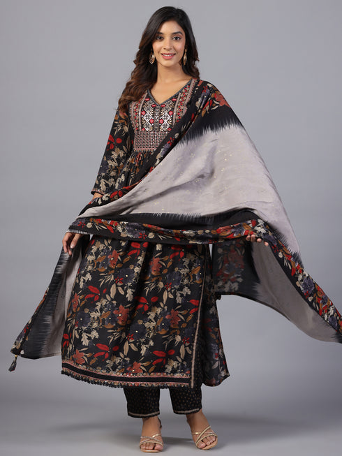 Amchoor Black Embroidered Printed Kurti Set
