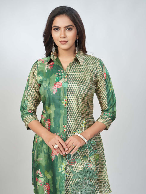Amchoor Green Russian Silk Embroidered Kurta and Trouser Set for Womens