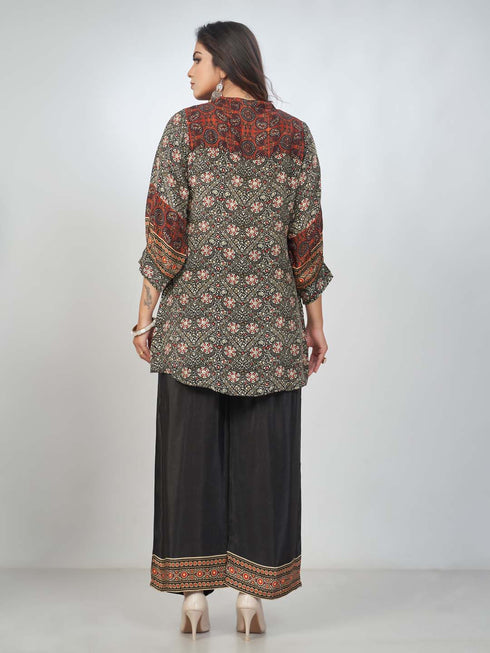 Amchoor Black Crepe Digital Prints Kurta and Trouser Set for Womens