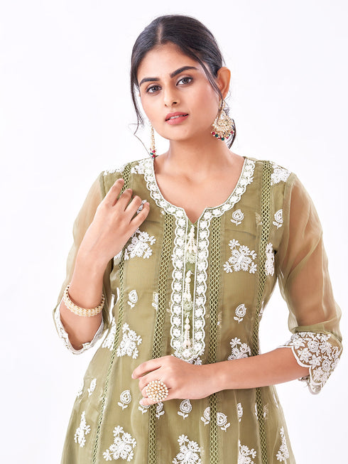 Amchoor Green Polyester Embroidered Kurti Set for Womens
