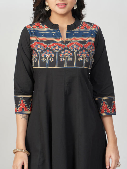 Amchoor Black Cotton Solid Kurti Set for Womens