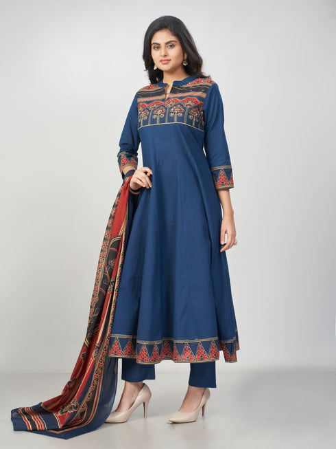Amchoor Blue Cotton Solid Kurti Set for Womens