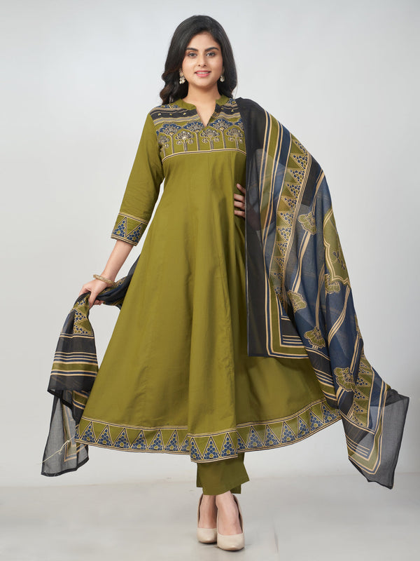 Amchoor Dark Green Cotton Solid Kurti Set for Womens