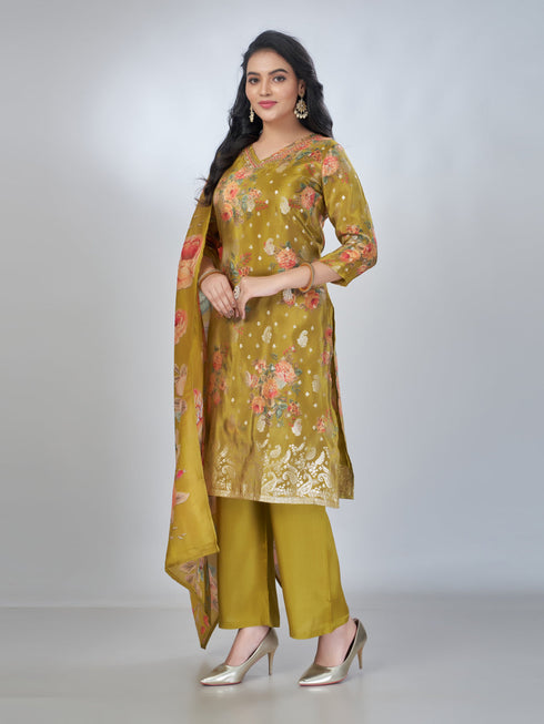 Amchoor Green Shimmer Jacqurd Floral Kurta Sets For Womens
