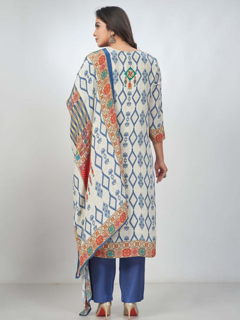 Amchoor Cream Crepe Digital Prints Kurta Sets for Womens
