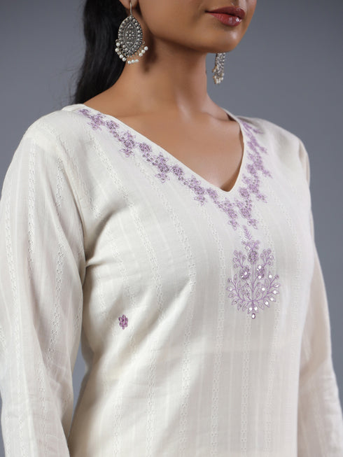 Off White Emblished Kurti Set