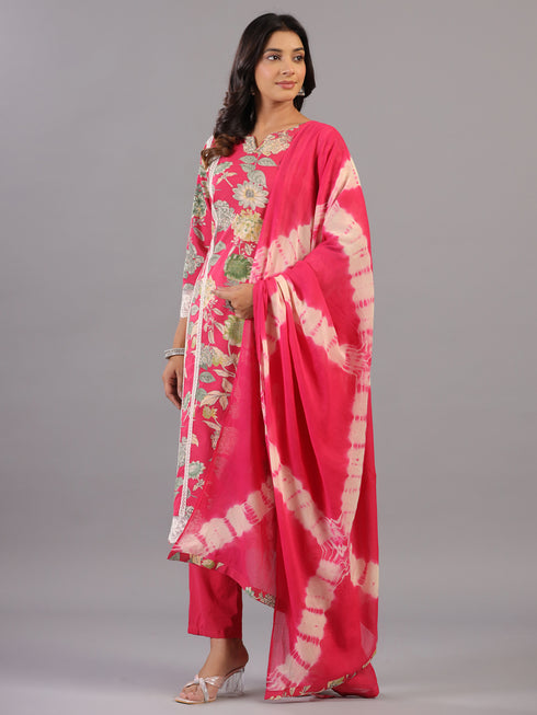 Magenta Floral Print Beads and Lace Work Kurti Set
