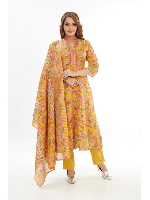 Amchoor Mustard Cotton Floral Print Kurti Set for Women's